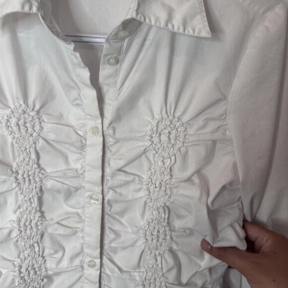 San Francisco white ruched collared button down long sleeve blouse size S - Picture 2 of 4